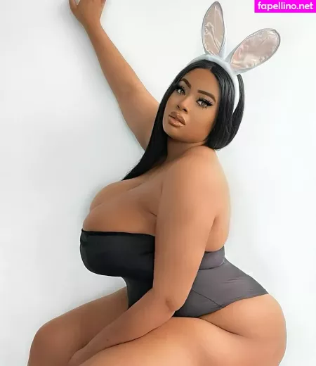 Yathbeauty OnlyFans Thumbnail #fzOFIv7RHe