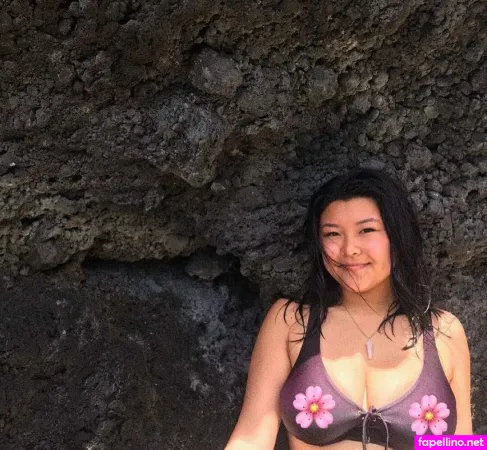 Yating OnlyFans Thumbnail #4yJCjyPre3