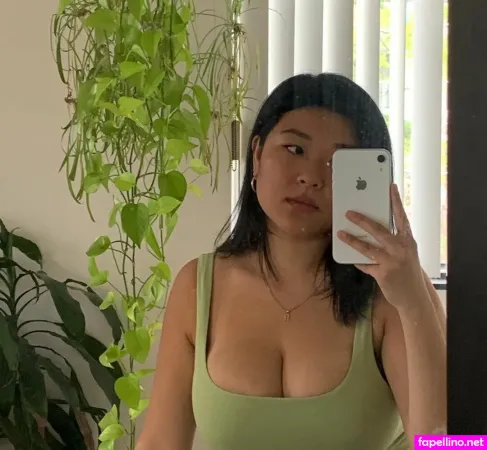 Yating OnlyFans Thumbnail #7IYNPpWHfc