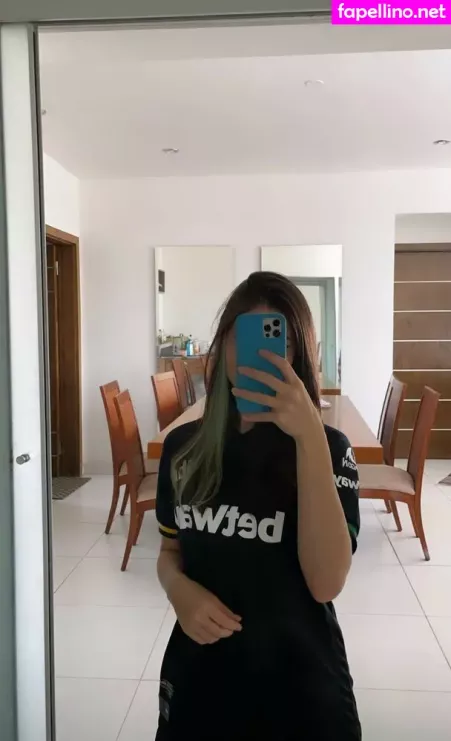 Yayahuz OnlyFans Thumbnail #DbboCNhdiE