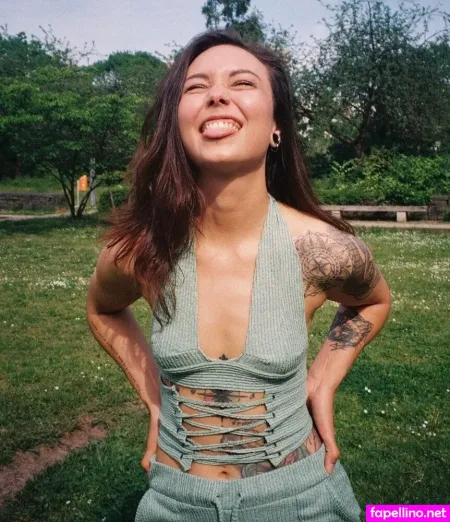 Yaz Rose OnlyFans Thumbnail #Z2gy6gBu3q