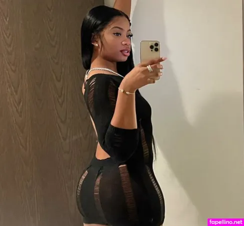 Yazmynswrld OnlyFans Thumbnail #l4XXdlZZAH
