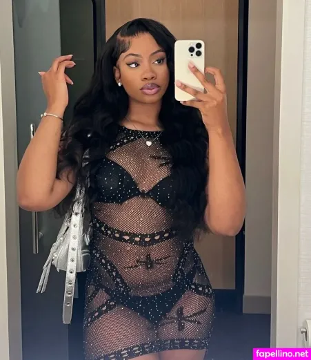 Yazmynswrld OnlyFans Thumbnail #waEUEH6fc7