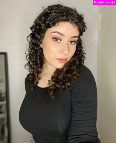 Yazzi OnlyFans Thumbnail #lVyJaSL39U