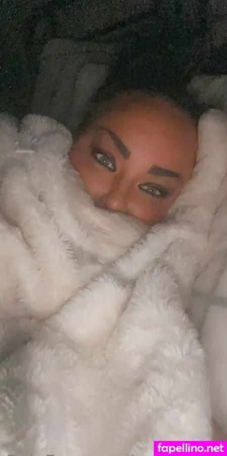 Yazzydollz OnlyFans Thumbnail #L7oVdUoAWG