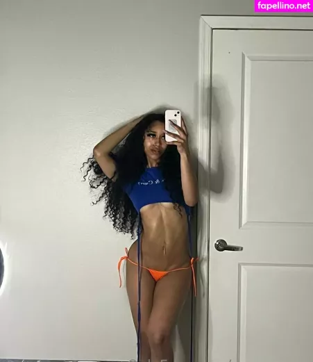 Yazzyyams OnlyFans Thumbnail #2TCms2TjMZ