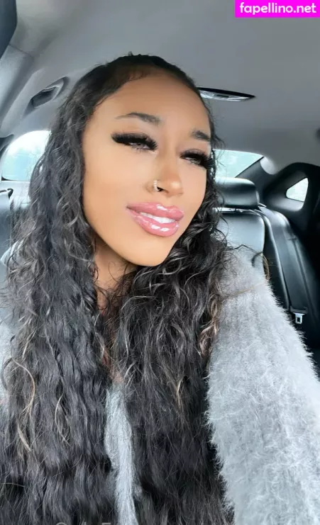 Yazzyyams OnlyFans Thumbnail #5tmasmVuwX