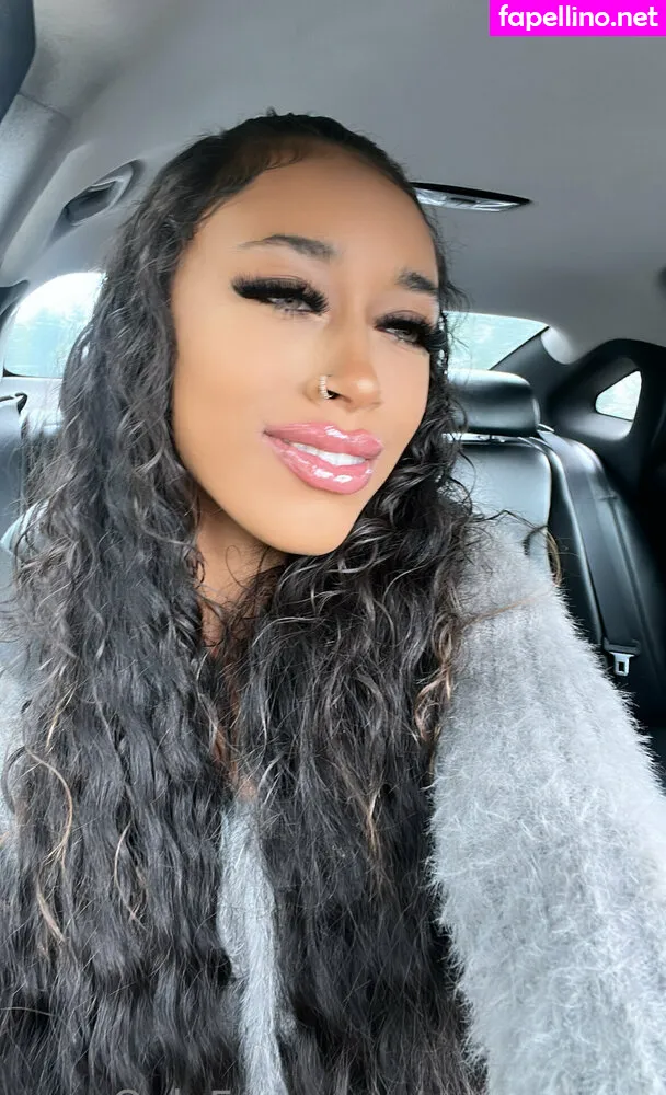Queen Yasmeena, yazzylonglegs, yazzyyams Nude Leaked OnlyFans Photo #5tmasmVuwX