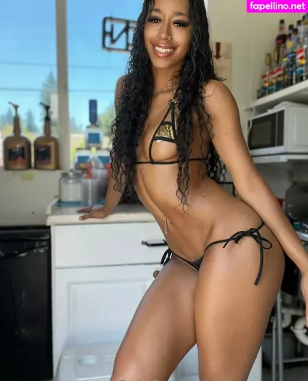 Yazzyyams OnlyFans Thumbnail #C6mbsrE7MJ