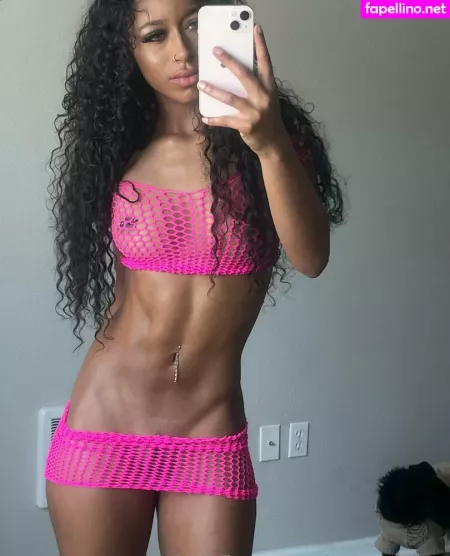 Yazzyyams OnlyFans Thumbnail #DnaNvEyQDJ