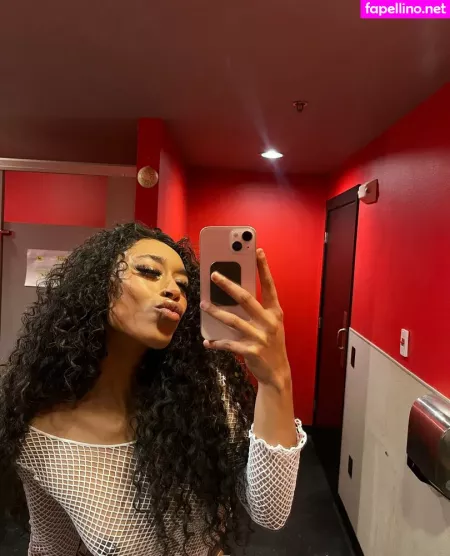 Yazzyyams OnlyFans Thumbnail #IyTtGXxqgR