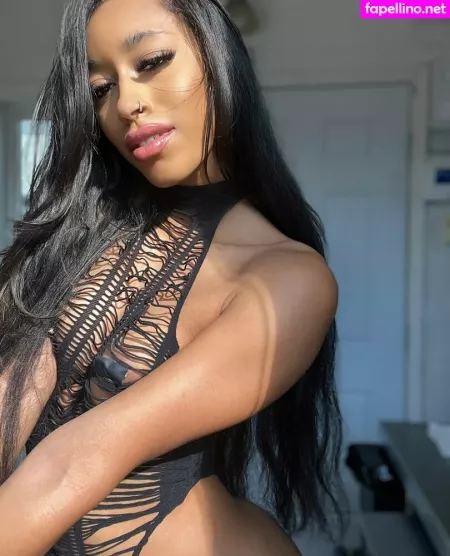 Yazzyyams OnlyFans Thumbnail #KXfwCAG9vh