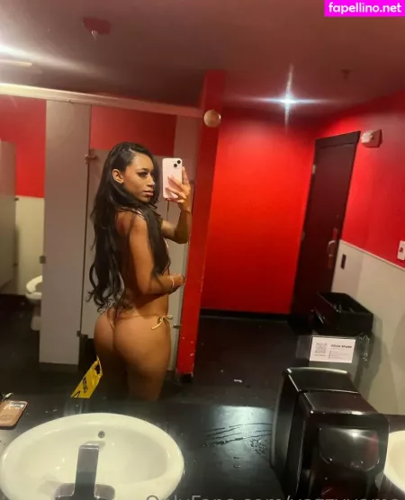 Yazzyyams OnlyFans Thumbnail #LOW75rZ3xL