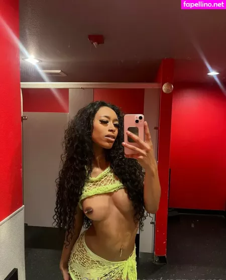 Yazzyyams OnlyFans Thumbnail #Sbjhhdbj9R