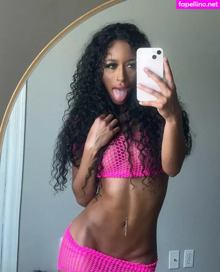 Yazzyyams OnlyFans Thumbnail #VgLjCFmUEC