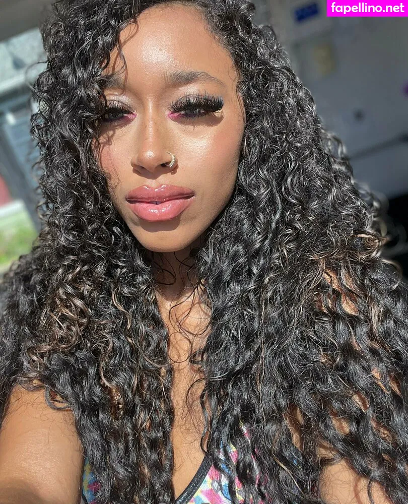Queen Yasmeena, yazzylonglegs, yazzyyams Nude Leaked OnlyFans Photo #XDcUXtVTxB