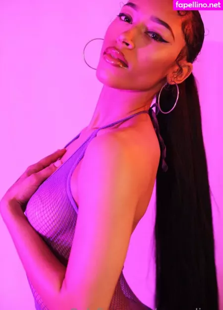 Yazzyyams OnlyFans Thumbnail #Z94WTcbMMo