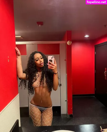 Yazzyyams OnlyFans Thumbnail #tEib3PacrR