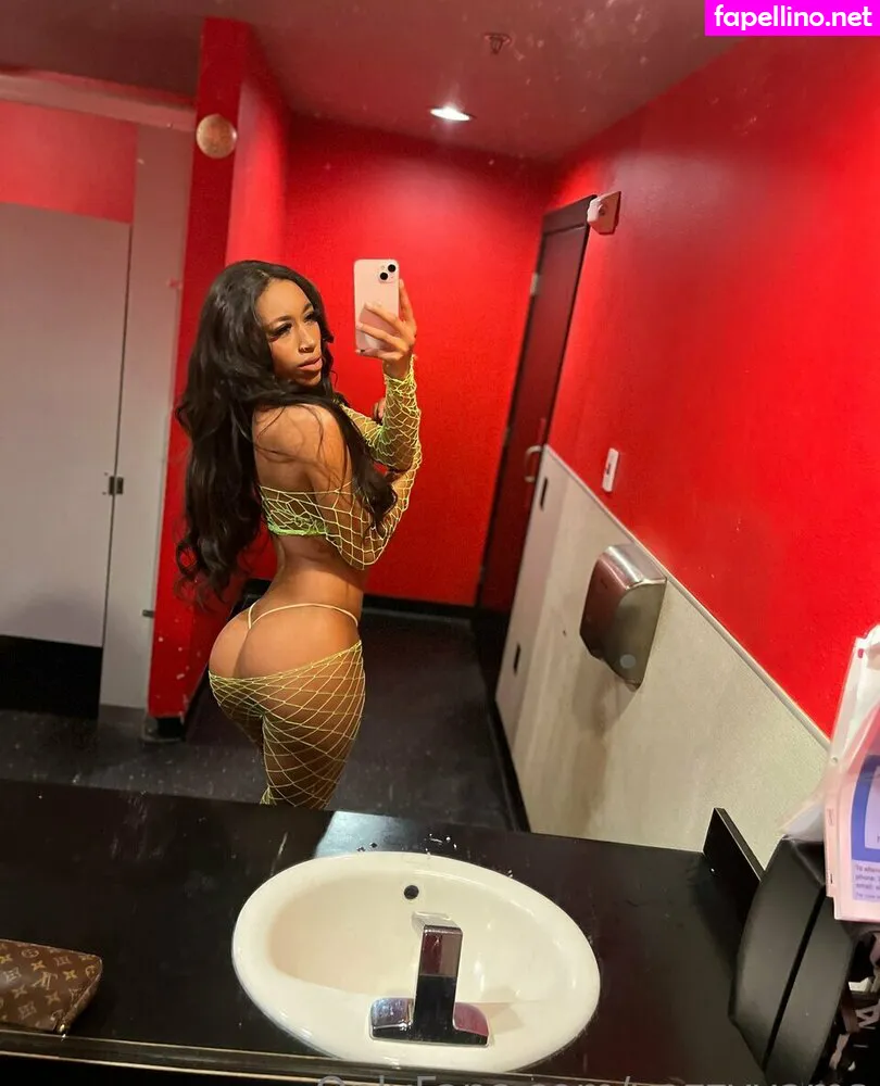 Queen Yasmeena, yazzylonglegs, yazzyyams Nude Leaked OnlyFans Photo #zaxlBlRPFF