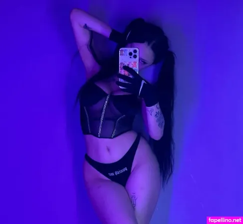 Yeahmur OnlyFans Thumbnail #VhOIAcAvNv