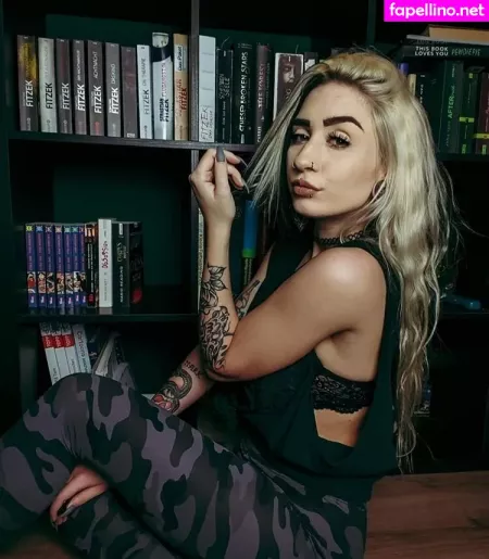 Yearwalkatmidnight OnlyFans Thumbnail #JDJDWo4ikp