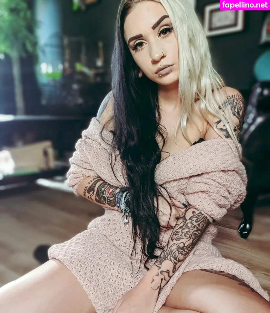 yearwalkatmidnight Nude Leaked OnlyFans Photo #aly7UeazPm