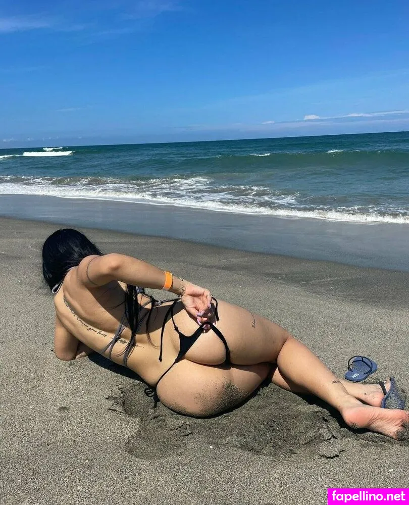 Yenifer Salazar, yediza, yediza_trinta Nude Leaked OnlyFans Photo #3KIHSPets4