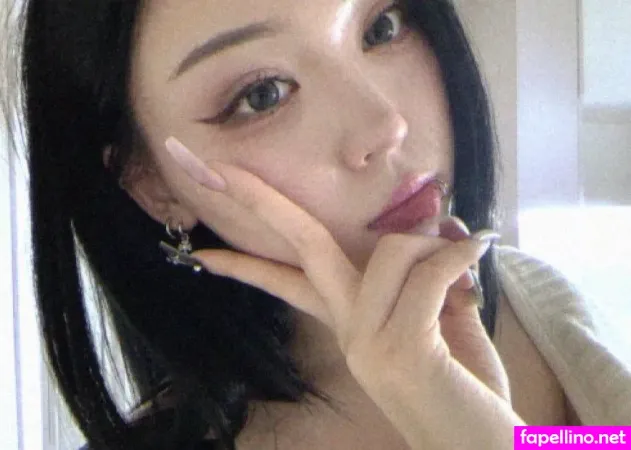 Yee Rim OnlyFans Thumbnail #0JNYkQfTpC