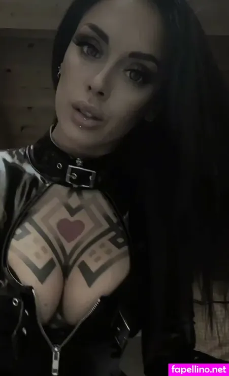 Yegola Suicide Girl Main Profile Photo