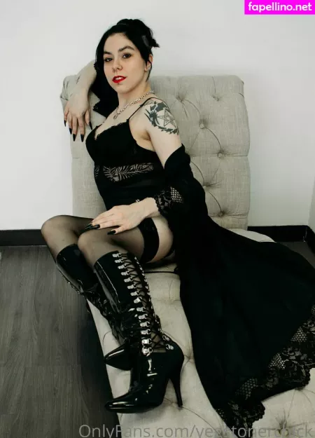 Yegstonerchick OnlyFans Thumbnail #agaLiufcZg