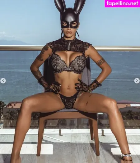 Yeinly Castro OnlyFans Thumbnail #3lAfwchAw7