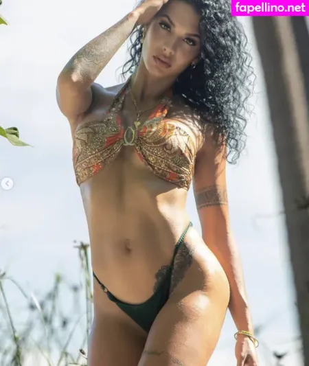 Yeinly Castro OnlyFans Thumbnail #oy9VI5uav7