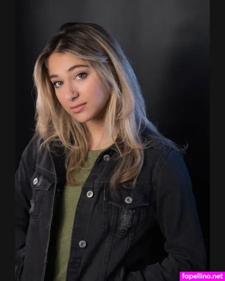 Yelena Friedman OnlyFans Thumbnail #RfSvsMD6EP