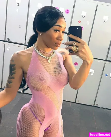 Yellabadxxx I Yellamae OnlyFans Thumbnail #kCv97BaCEB