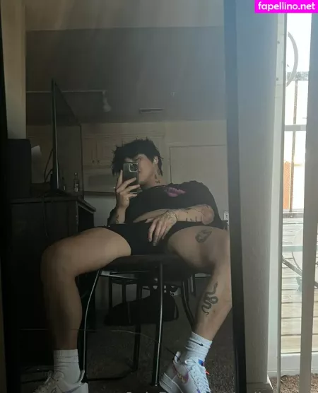 Yellofeverr OnlyFans Thumbnail #vclI3PlquE
