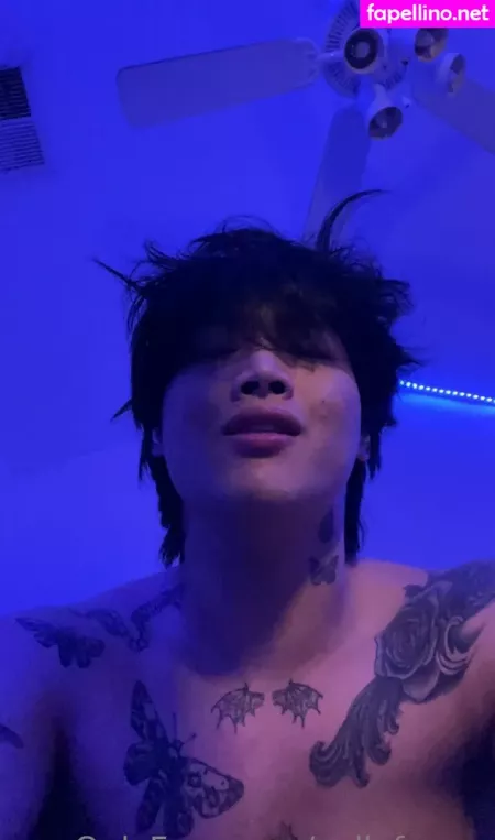 Yellofeverr OnlyFans Thumbnail #wHnikVbcsi