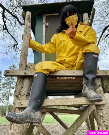 Yellowdreamcap OnlyFans Thumbnail #IgX3nBm170