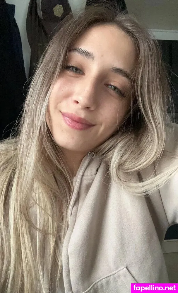 anna.wildee, annawilde_, ittybittytitties69 Nude Leaked OnlyFans Photo #eJ6Z7Ao7Ca