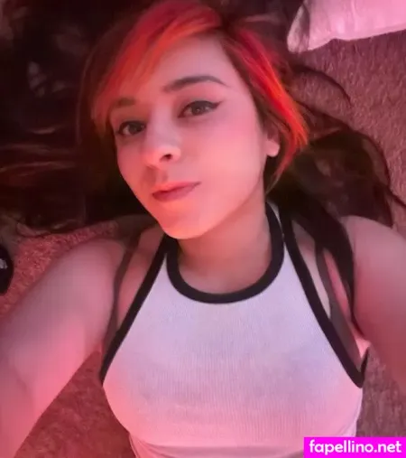 Yellowspoongirl OnlyFans Thumbnail #w4YcK9HSJd