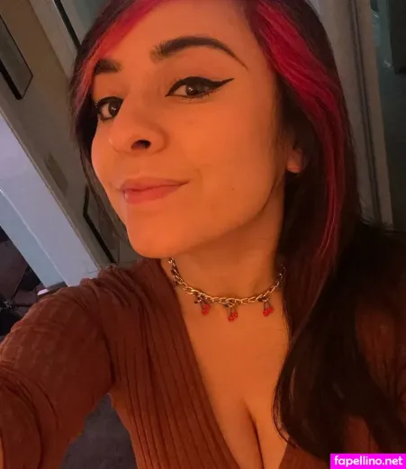 Yellowspoongirl OnlyFans Thumbnail #wQpQpmxSZq