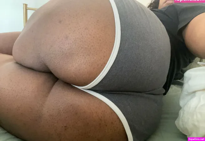 Yennraye Main Profile Photo