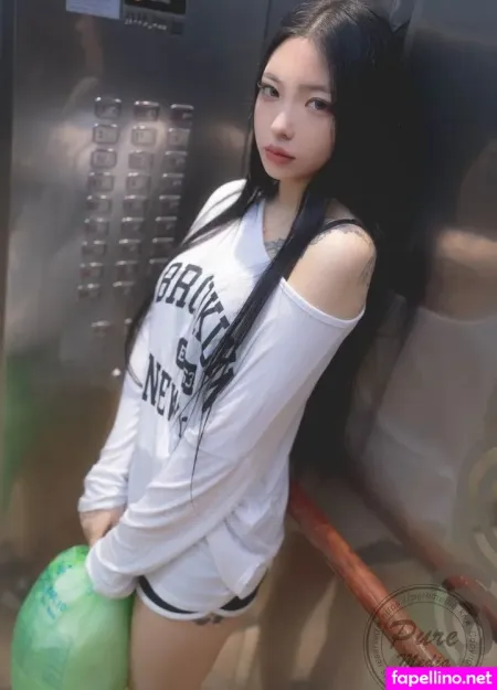 Yeon Hwa OnlyFans Thumbnail #dkxp1ZPw2I