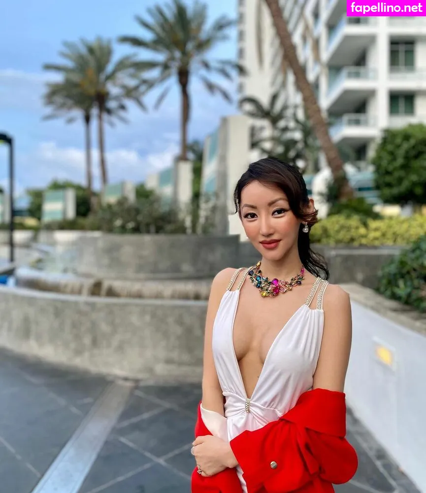 yeonmi_park Nude Leaked OnlyFans Photo #7WFAPg9LaG