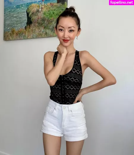 Yeonmi Park OnlyFans Thumbnail #ZxMVrXZzGp