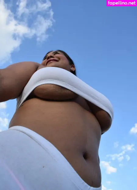 Yeraldin Lopez OnlyFans Thumbnail #ehs2KgcCMJ