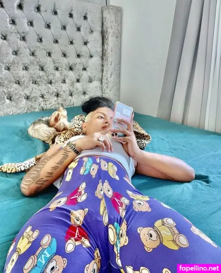 Yeraldincom1oficial OnlyFans Thumbnail #yRk16xFGyb