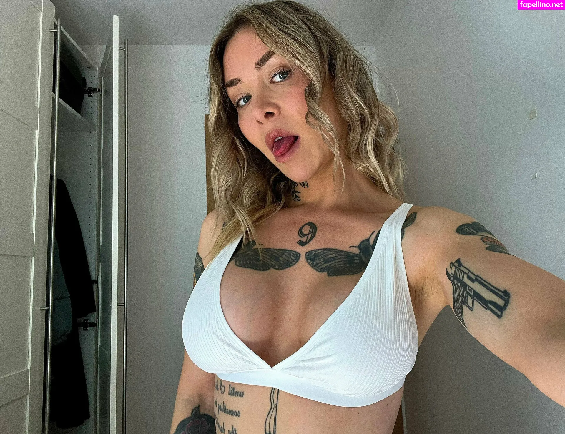 UKTransGirl, mvtransofficial, yesangelgirl Nude Leaked OnlyFans Photo #8OKFBHMOlf