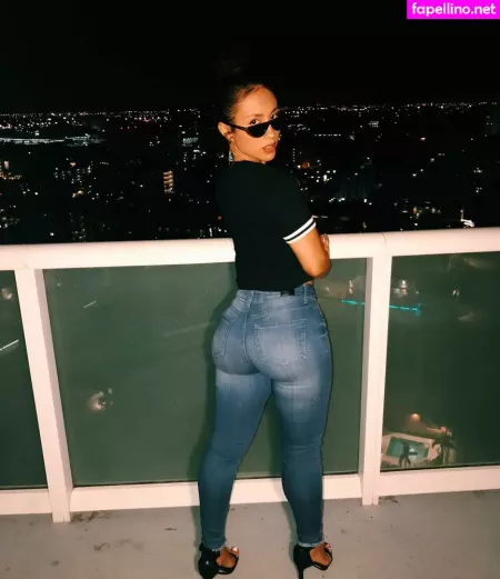 Yesenia De La Rosa OnlyFans Thumbnail #rI5LF9XdQs