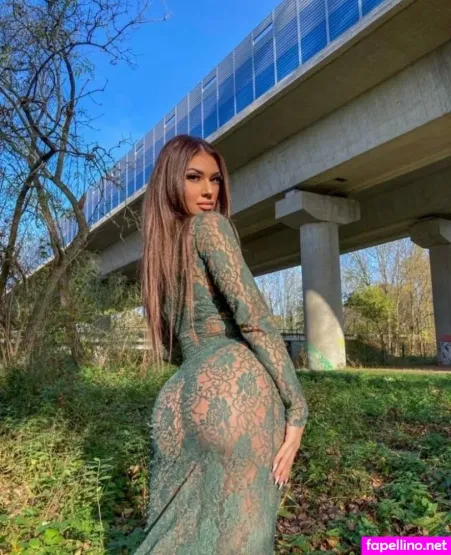 Yesenia Oz OnlyFans Thumbnail #AvF4Apb91p