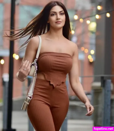 Yesha Sagar OnlyFans Thumbnail #i2vSy43NcK